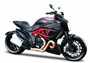 Maisto motorka 1:12 Kit - Ducati Diavel Carbon - červenočerná