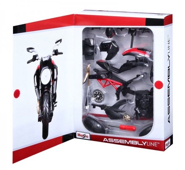 Maisto motorka 1:12 Kit - Ducati Diavel Carbon - červenočerná