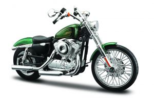 Maisto Harley Davidson 2013 XL 1200V Seventy-Two 1:12 zelená