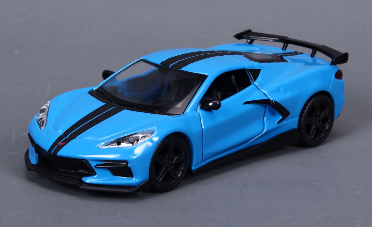 Maisto 21001 PR Chevroler Corvette Stingray coupe - modrá barva