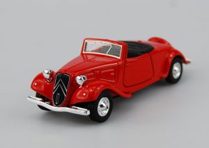 auto Welly - 1939  Citroën 11B Traction Avant cabrio - červená  barva