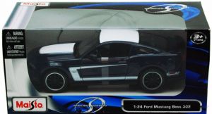 Maisto 1:24 Ford Mustang Boss 302 GT - černá barva