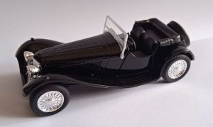 Welly - auto Old Timer  -  SS Jaguar 100 cabrio - černá barva