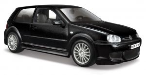 Maisto  1:24 Volkswagen Golf R32 31290 - černá   barva 