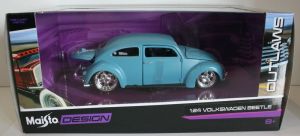 auto Maisto 1:24 Design - Volkswagen Beetle - modrá barva