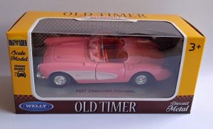 Welly - auto Old Timer - Chevrolet Corvette 1957 cabrio - růžová barva
