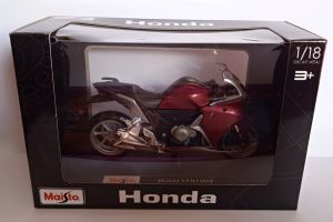 Maisto motorka na stojánku se zn. HONDA - Honda VRF1200F 1:18 vínová
