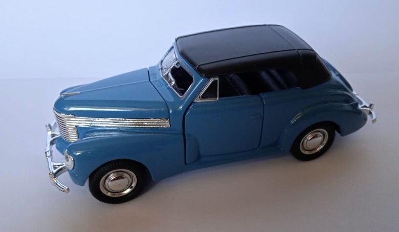 Welly - auto Old Timer - Opel Kapitän 1938 soft top - modrá barva