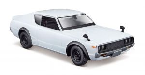 Maisto  1:24 Nissan Skyline  2000 GT-R  1973 - bílá barva