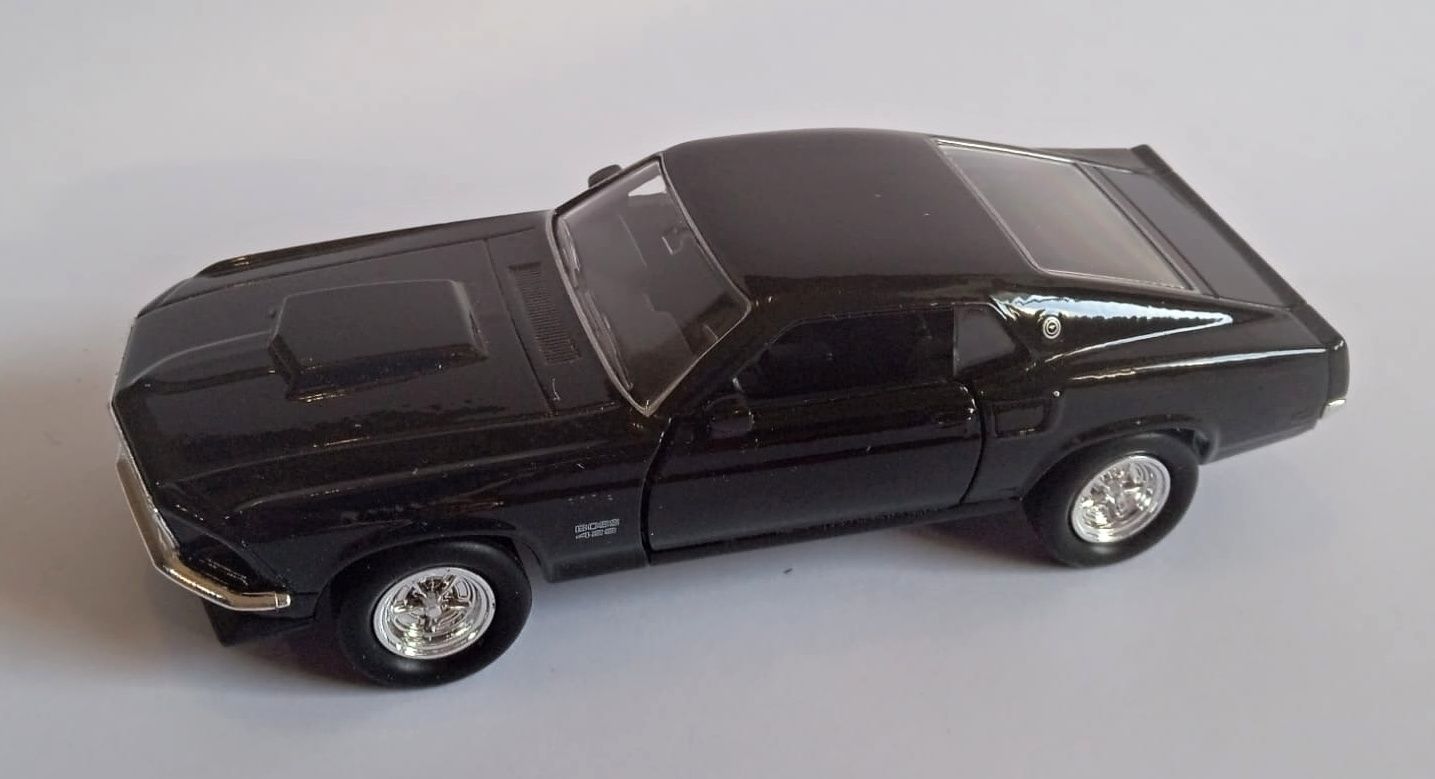 auto Welly - Ford Mustang Boss 429 ( 1969 ) - černá barva