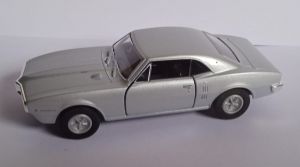 auto Welly -  Pontiac Firebird ( 1967 ) - stříbrná barva